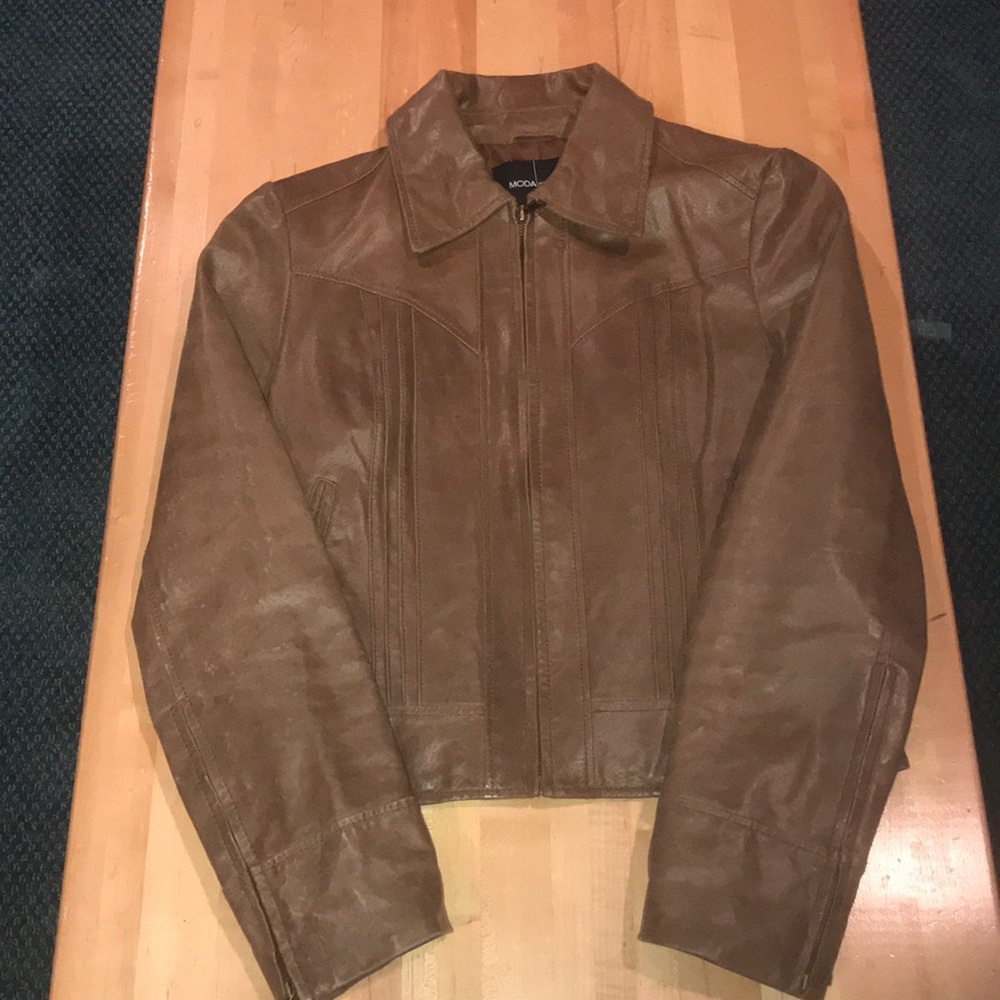 Women’s Brown leather Moda International jacket